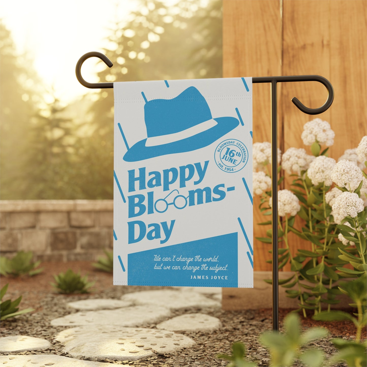 Bloomsday Garden Flag – Celebrate June 16th James Joyce | Irish Decor